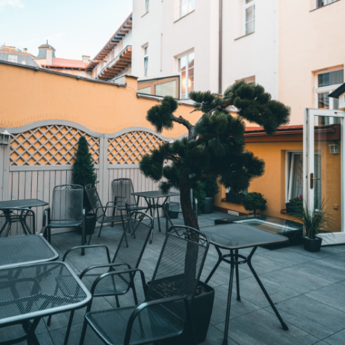 #hotel hastal garden